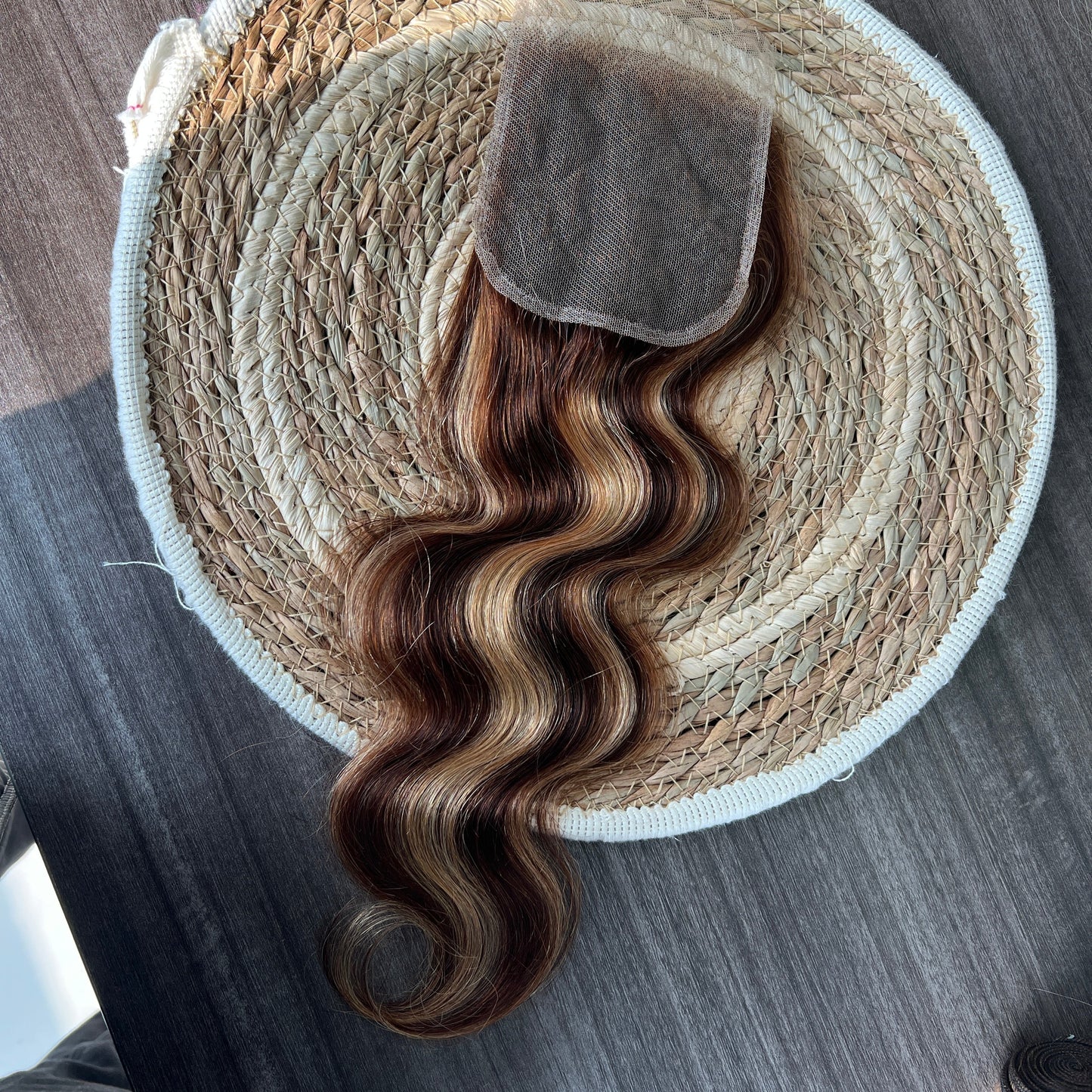 P4/27 Highlight Body Wave 4 Bundles With 4x4 Lace Closure Human Hair